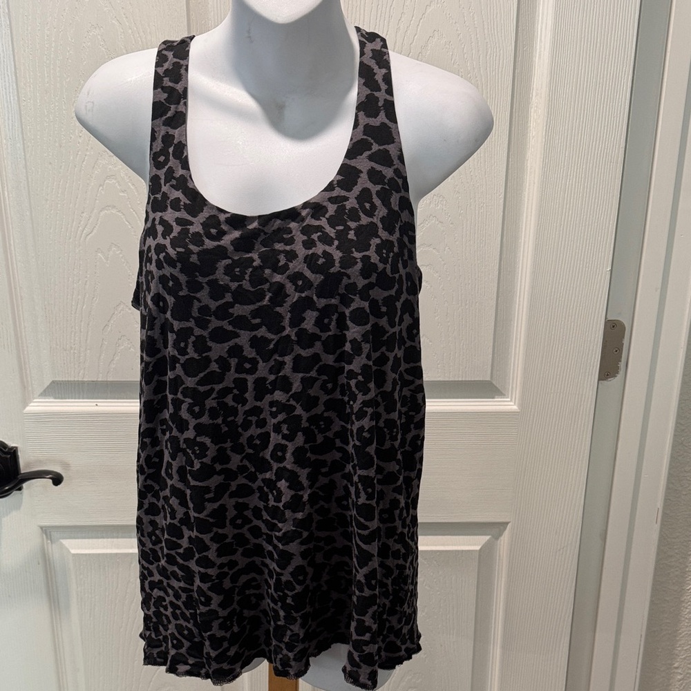Leopard Print Sleeveless Women's Top
